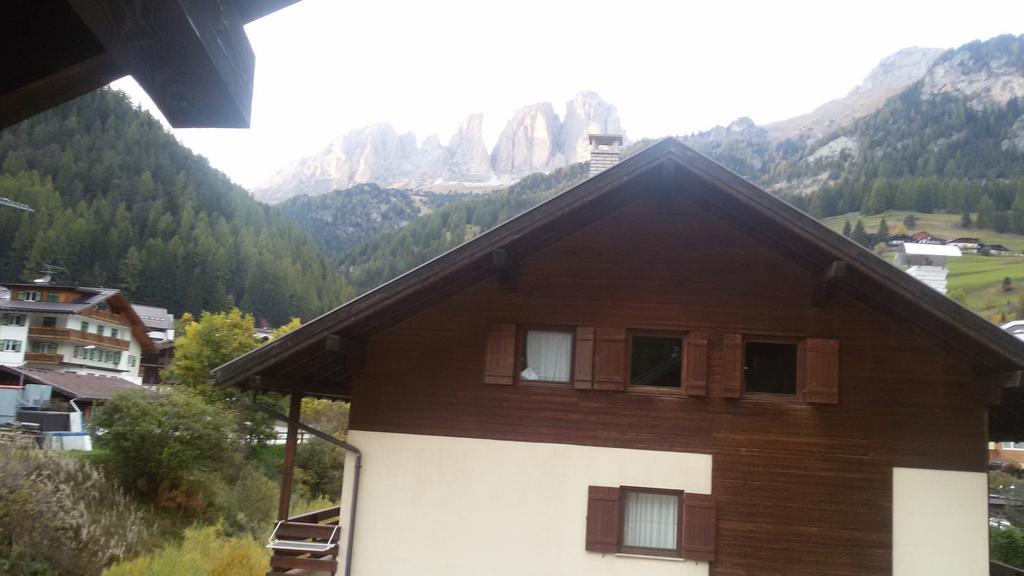Appartamento Ivo Campitello di Fassa Camera foto